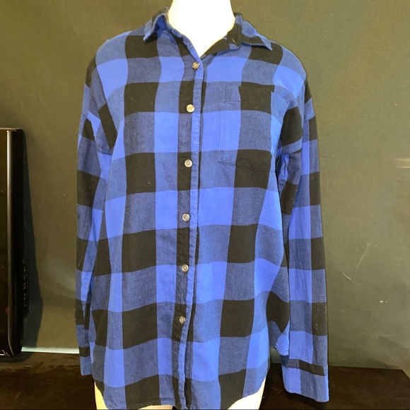 Two old navy tops - Picture 6 of 8